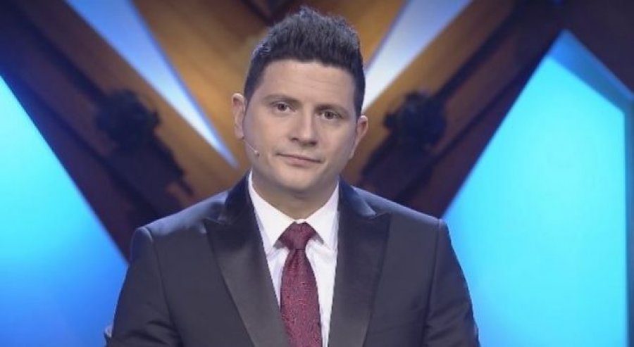 FOTO/ Rreperi dhunon Ermal Mamaqin