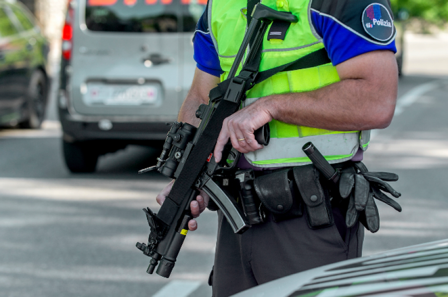 Zvicër, arrestohen dy shqiptarë me 5 kg heroinë