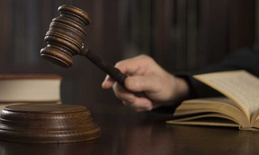 Dërgoi bombën me postë, Gjykata e Zvicrës dënon me 10 vjet burg shqiptarin