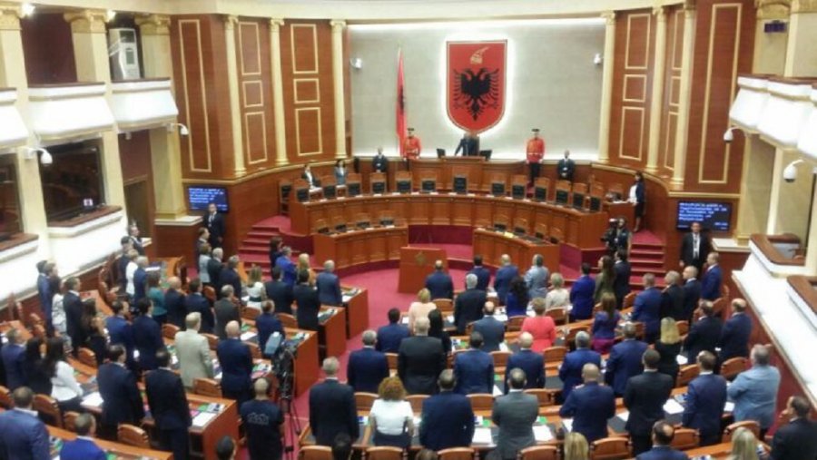 Diversion ndaj PD dhe Lulzim Bashës – Dy votat “pro” Gramoz Ruçit nuk janë të PD, ja të kujt janë!