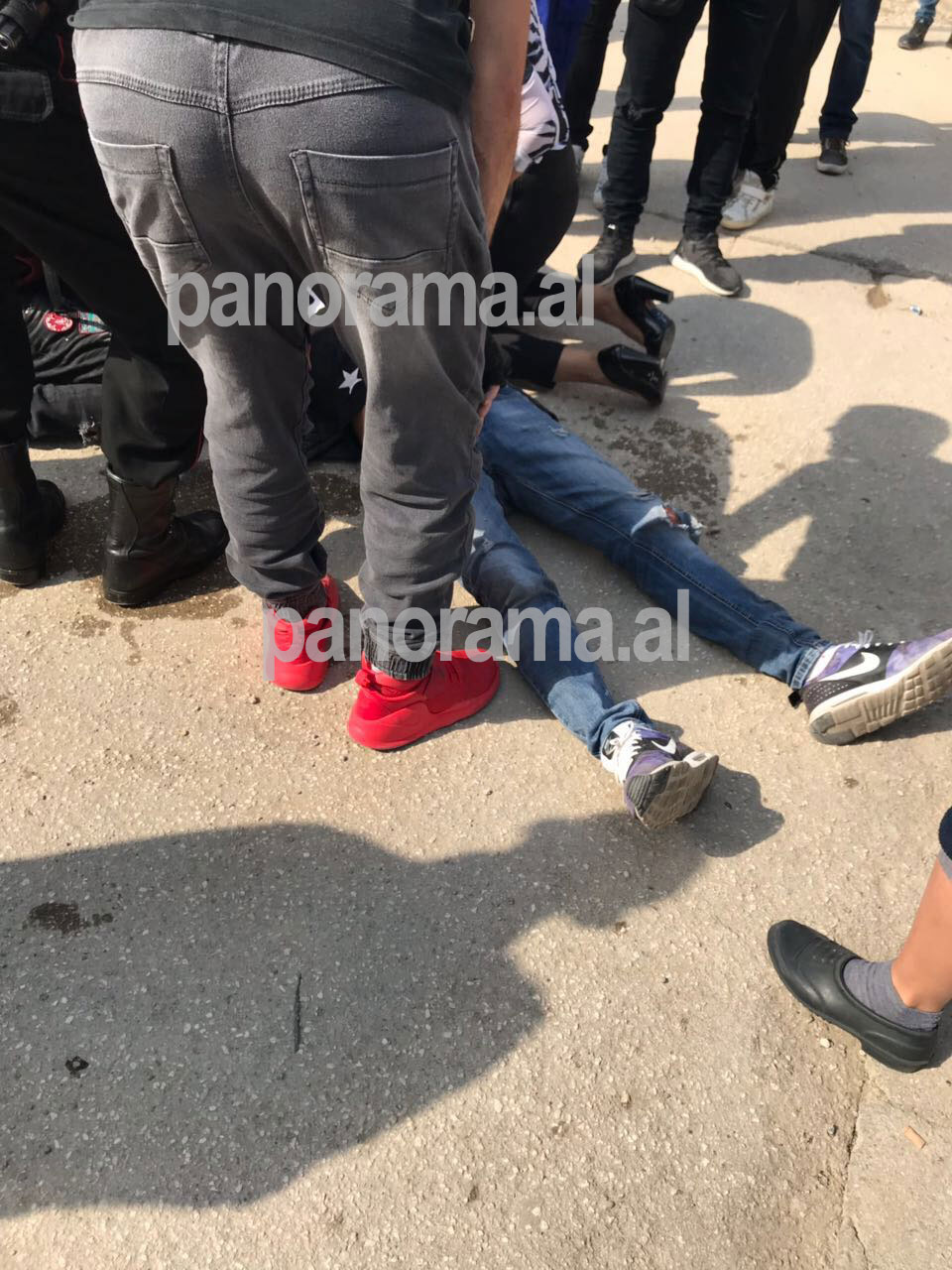 FOTO/ Aksident i rëndë në Misto Mame, një person i plagosur