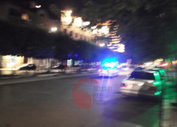 REPORTAZH & FOTO GALERI/ Mirë se vini në Bulevardin e prostitucionit shqiptar!