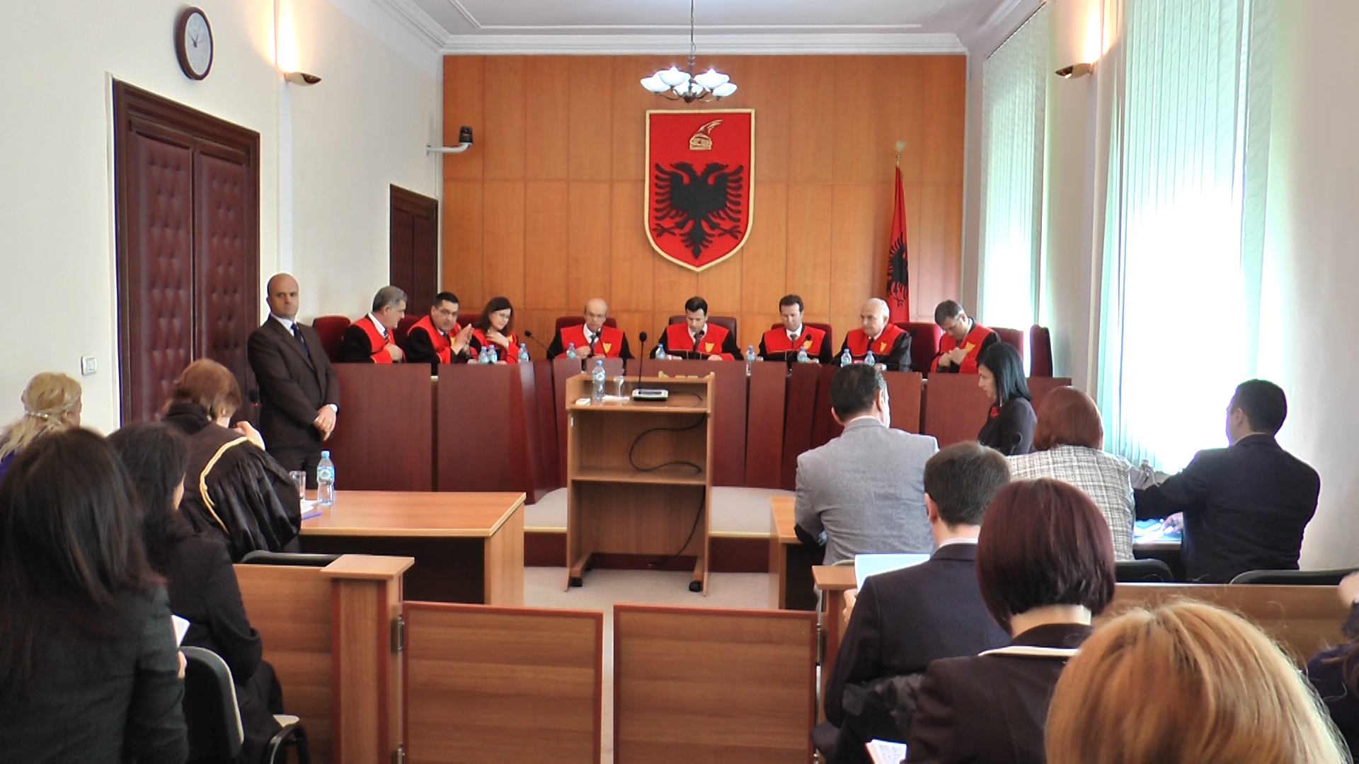 EMRI/ Zgjidhet kryetari i ri i Gjykatës Kushtetuese