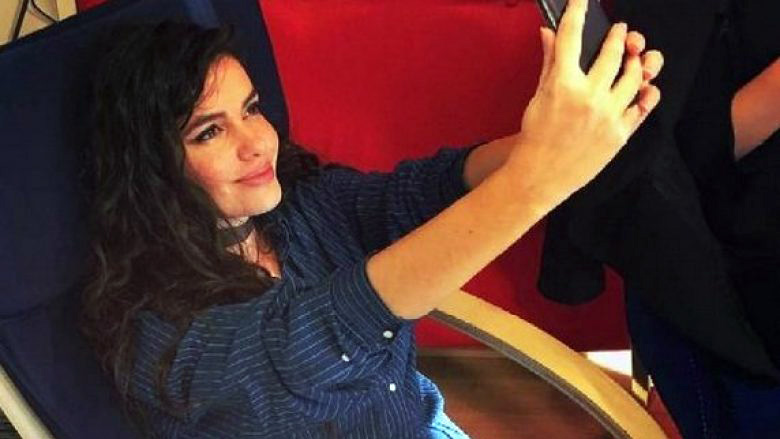 DËSHMIA/ Vdekja e Adelës, rrëfimi i shoqes me të cilën foli për herë të fundit