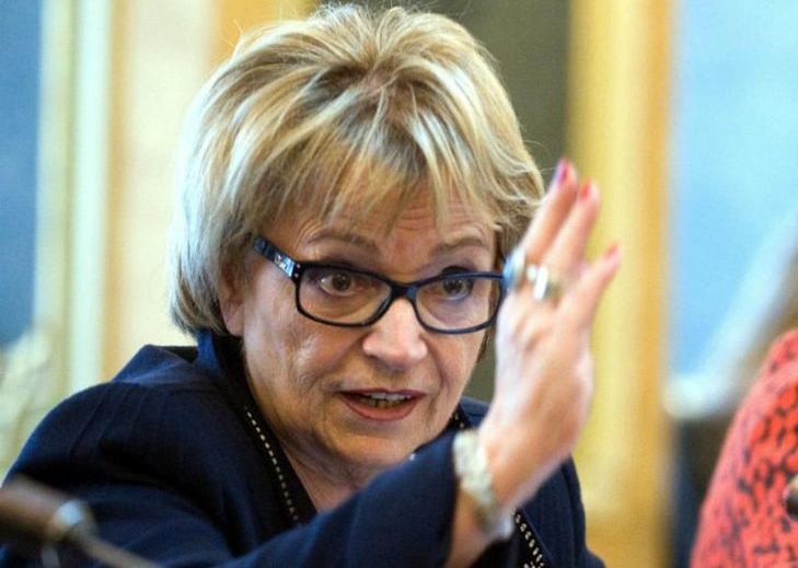 Ironizon Doris Pack: Shqipëria kandidate për në BE, Rama pengon drejtësinë për mikun e tij Tahiri