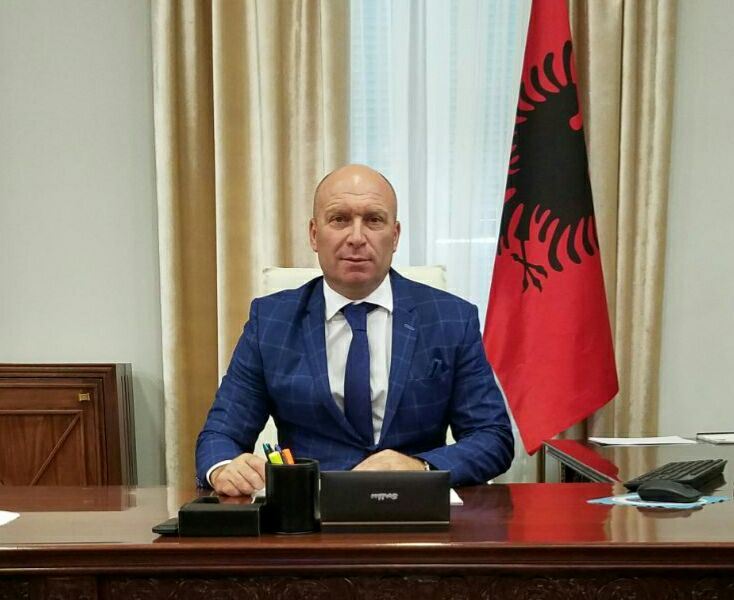 Ish-ministri i Brendshëm: Bandat janë trimëruar, shteti flirton me krimin