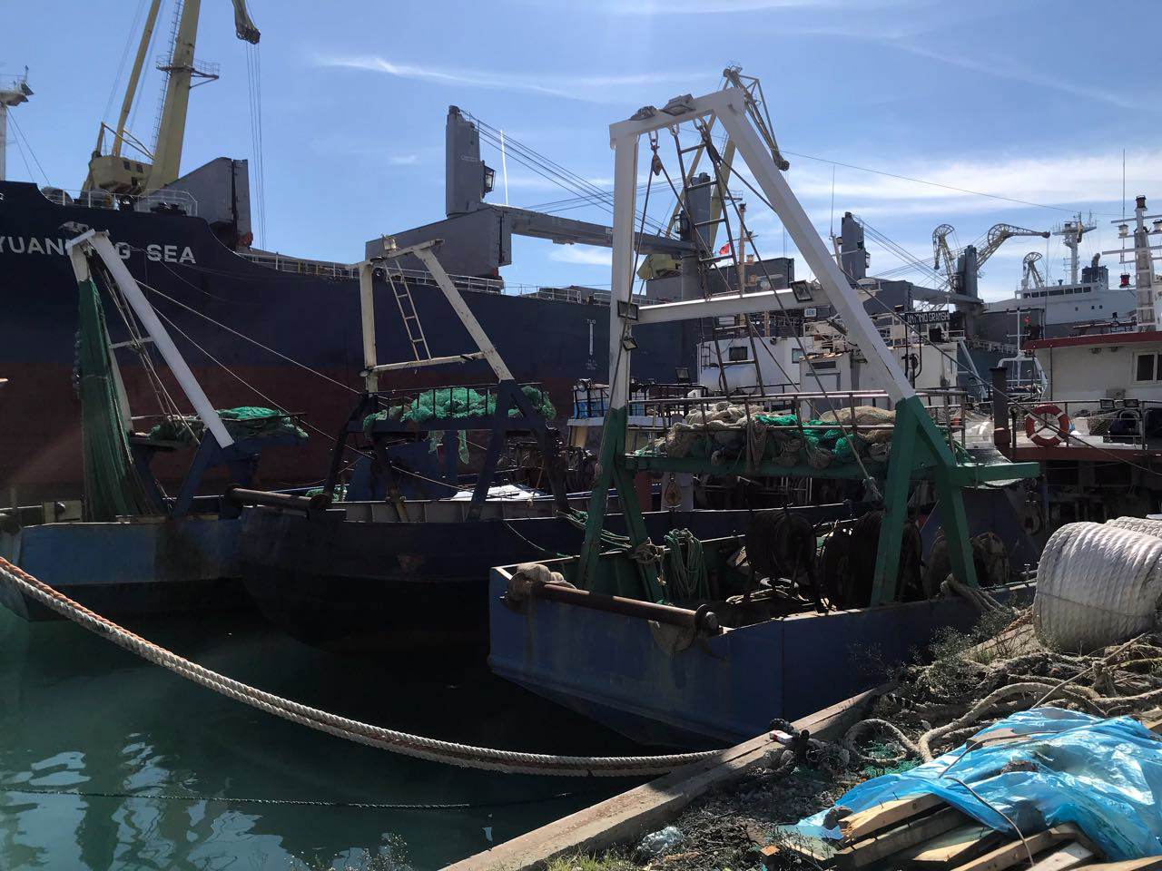 EMRA & FOTO GALERI/ Porti Durrës, kontrabandë nafte, arrestohen 4 persona