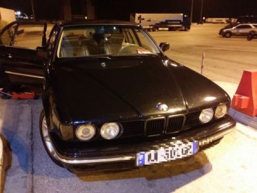 FOTO GALERI/ Greqi, kapet heroinë në BMW-në shqiptare, në pranga dy persona