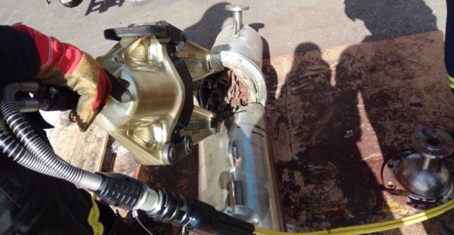 FOTO GALERI/ Greqi, trafikuan 10.5 kg kokainë nga Kolumbia, pranga për një grek e tre shqiptarë