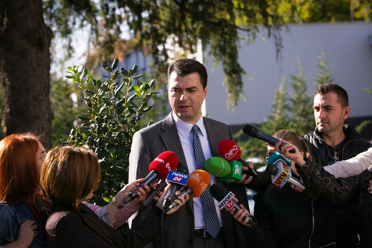 VIDEO/ Ndryshimet në kupolën e SHISH, flet Basha: Dorëheqja e Ajazit, presion politik për të mbyllur skandalin e Tahirit