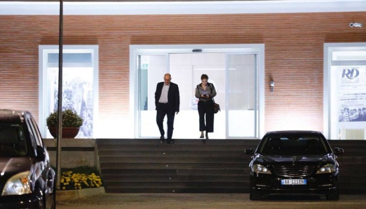 Skandali “Tahiri – Habilaj”, Basha e Kryemadhi mbledhin tryezën e opozitës