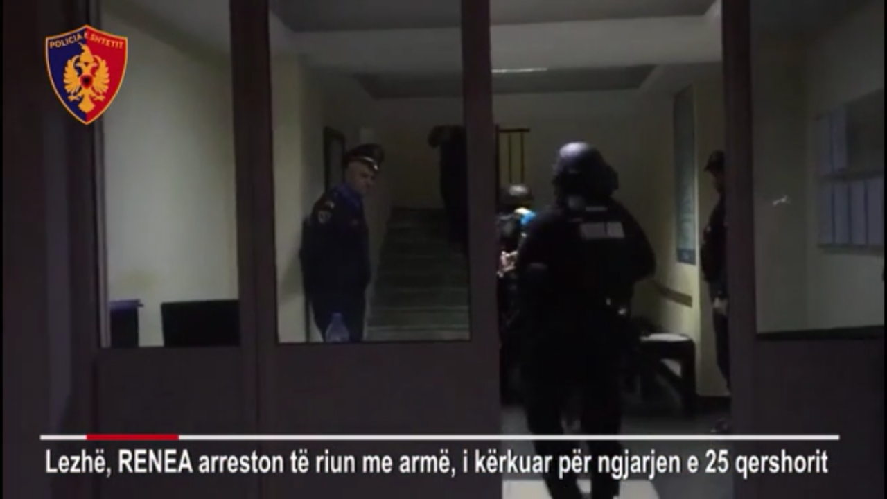VIDEO/ Kërkohej për dy atentate, arrestohet nipi i ish deputetit socialist