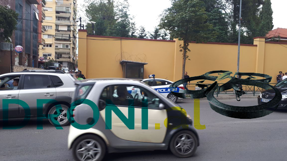 FOTO GALERI/ Valixhe e dyshimtë, alarm pranë ambasadës amerikane