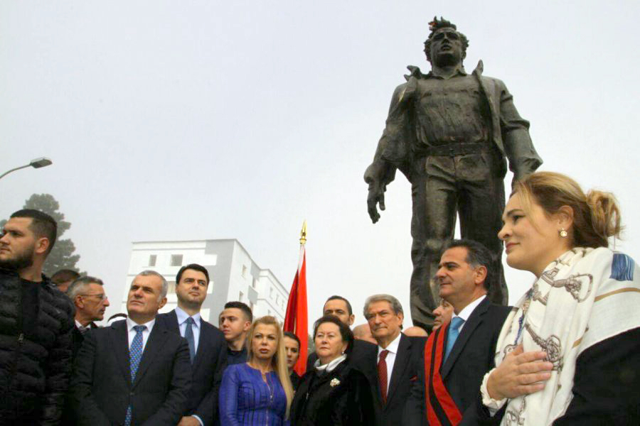 VIDEO & FOTO GALERI/ Tropojë, përurohet shtatorja – Azem Hajdari bashkon opozitën