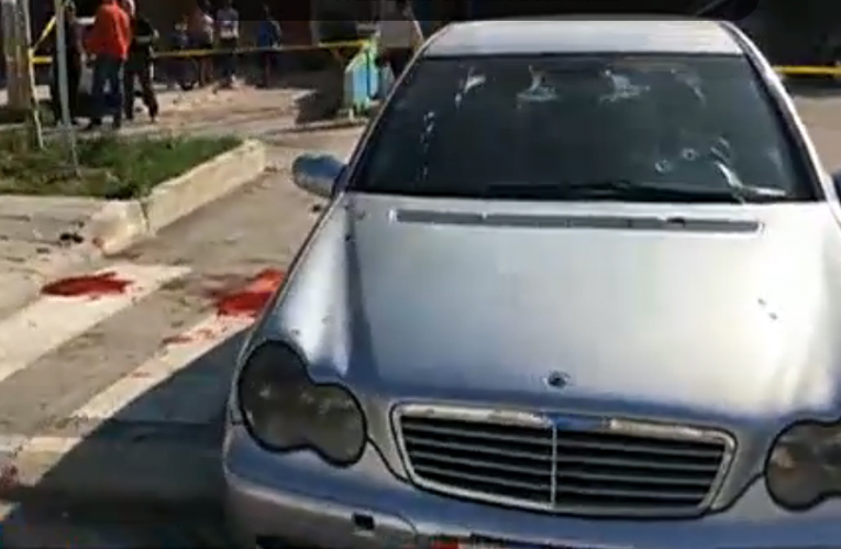 VIDEO & DETAJE/ Vlorë, atentati me armë ja automjeti i qëlluar dhe çfarë gjeti policia në vendin e ngjarjes