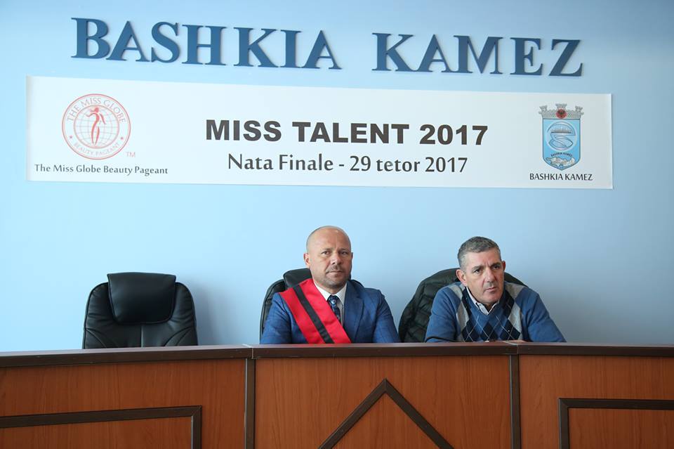 FOTO GALERI/ Kamza pushtohet nga 56 misset nga e gjithë bota