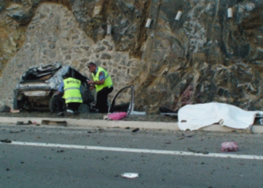 Lushnjë, vdes 25 vjeçari në një aksident rrugor