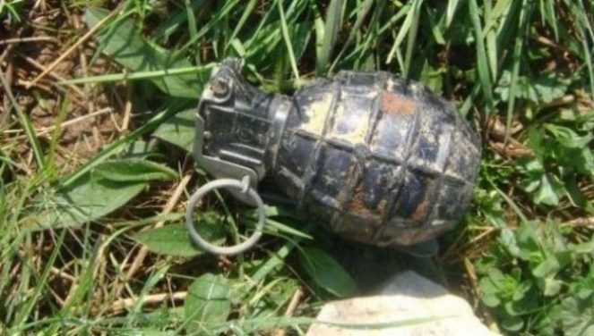 Berat, sulmohet një shtëpi me dy granata, njëra shpërtheu kurse…