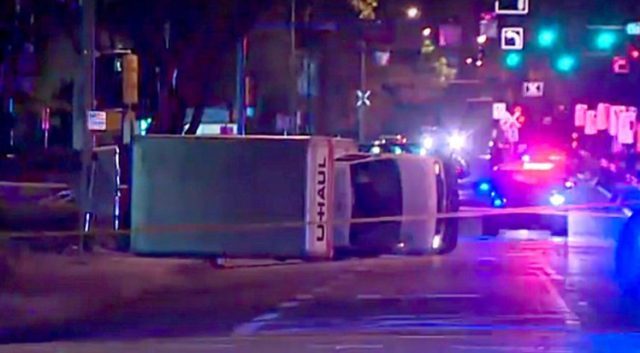 FOTO GALERI/ Sulm terrorist në Kanada – Kamioni përplas turmën, 5 të plagosur