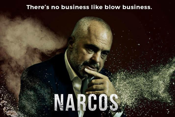 FOTO GALERI/ “Arrestohet Saimir Tahiri”, plas gallata në rrjetet sociale pas akuzave për Saimir Tahirin