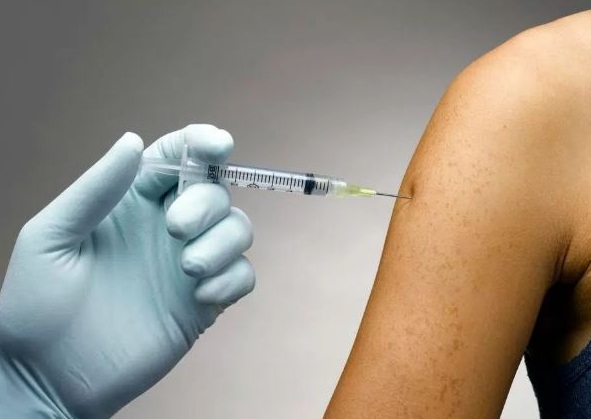 ISHP hap fushatën: Vaksinohuni, shmangni epideminë