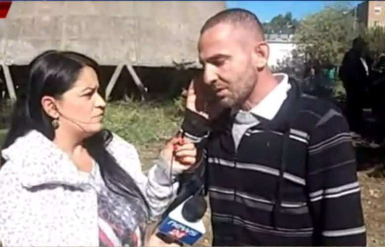 FOTO/ Kuçovë, flet buri i gruas që kërcënon të vetëhidhet nga oxhaku: Ja pse e ndërmori këtë akt