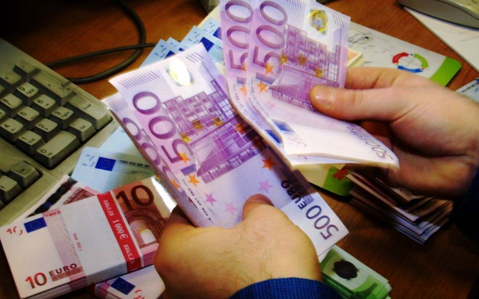 DETAJE/ Policia e Elbasanit prish provat e 863 mijë eurove të Orestit dhe dy patentave të  Saimirit