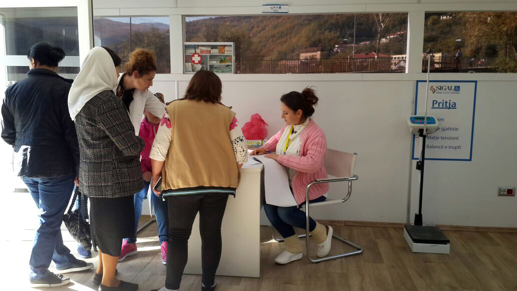 FOTO GALERI/ Shërbim mjekësor falas në Fierzë