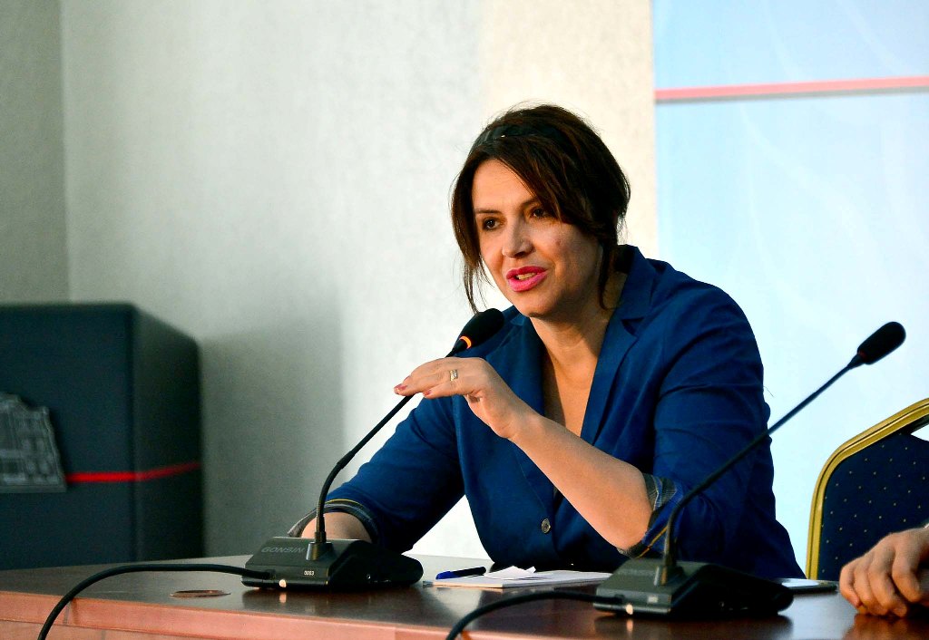 KOMISIONI I LIGJEVE/ Drejtoresha e Autoritetit për Hapjen e Dosjeve kërkon fonde shtesë nga qeveria