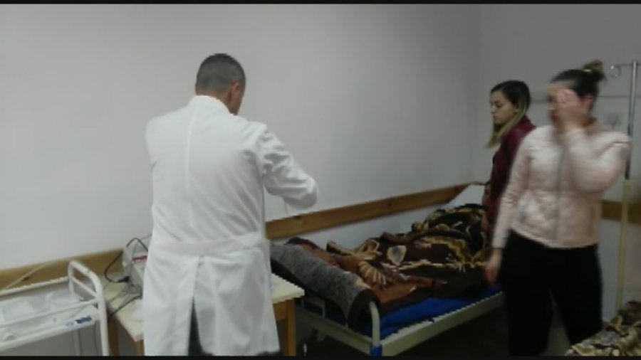 DYSHIMET/ Prokuroria nis hetimet për helmimin e 60 nxënësve të shkollës së Shupenzës