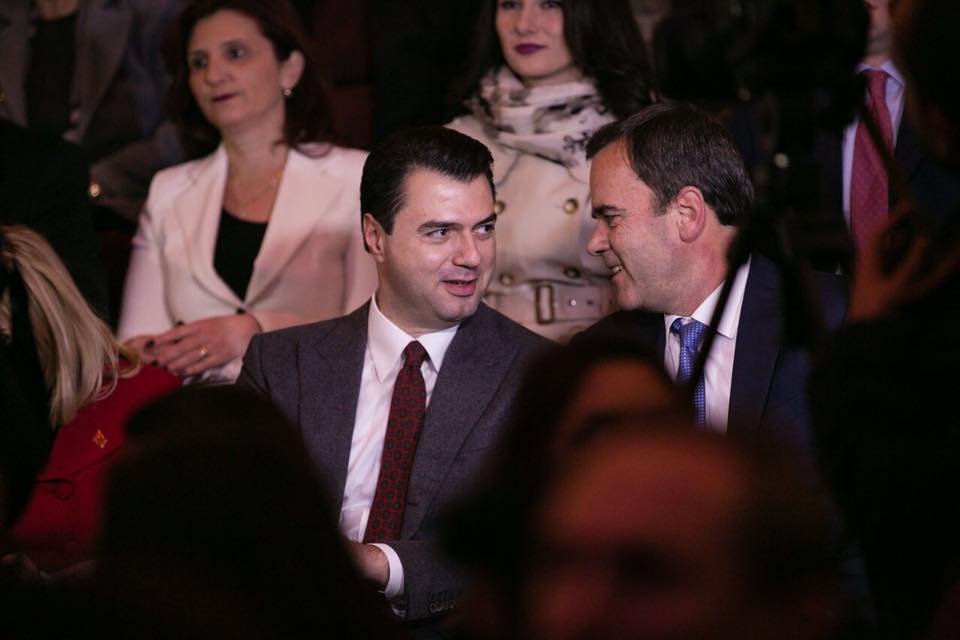 FOTO GALERI/ Basha në Shkodër, 2 orët më speciale të 105 vjetorit të Ditës së Pavarësisë