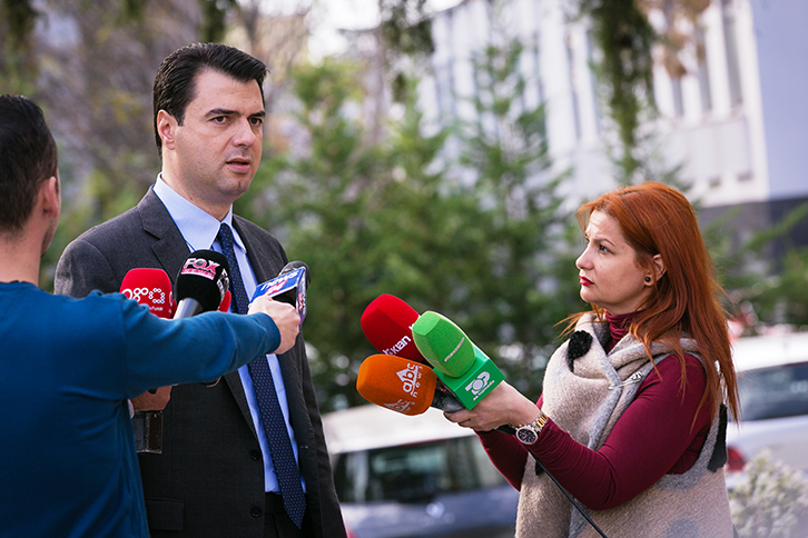 VIDEO/ Basha pas takimit me Minnitin: Në Shqipëri s’duhet të ketë të paprekshëm