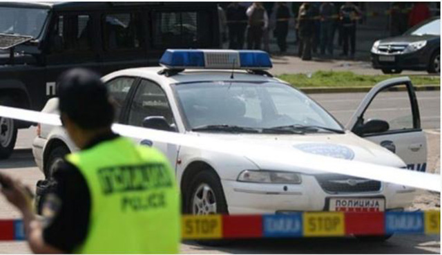 Maqedoni, bariu nga Peshkëpia gjendet i vdekur brenda një furgoni