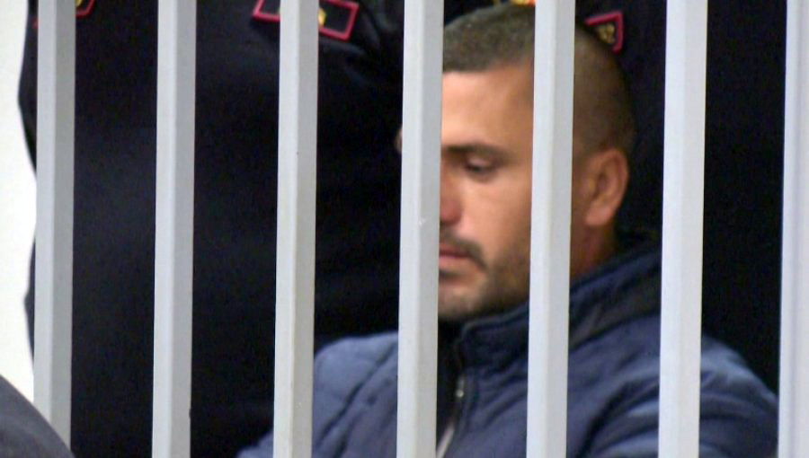 FOTO & EMRI/ Bashkëpunëtori i Habilajve “i guximshëm”, kërkon të ekstradohet në Itali: Dua të gjykohem atje