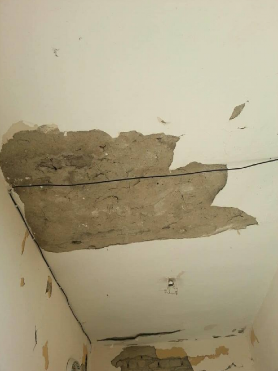 FOTO GALERI/ Burrel, ja dëmet e shpërthimit te shtëpia e kryebashkiakut