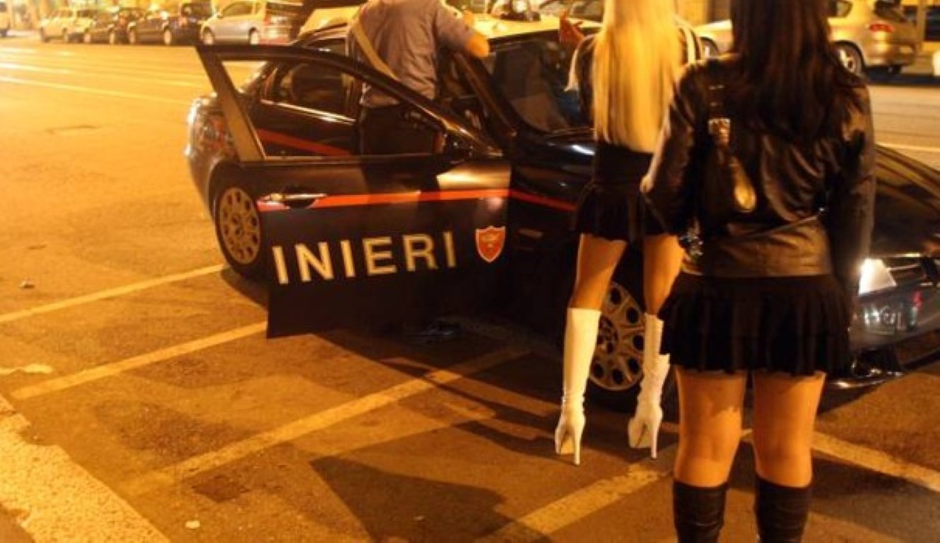 EMRAT/ Ja kush janë bosët shqiptarë të prostitucionit të arrestuar në Itali