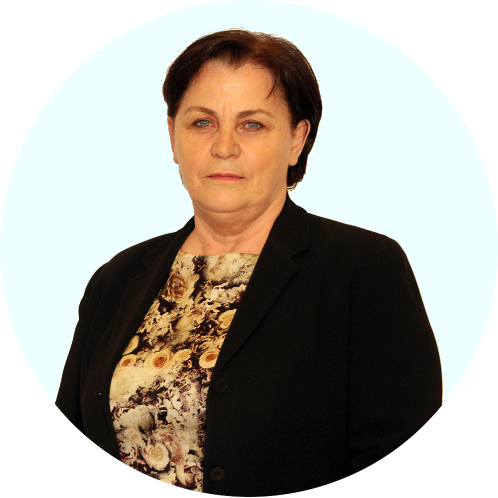 SKANDAL/ Stafi i Qendrës së Gjakut: Një fizioterapiste drejtoreshë partie, po shkatërron institucionin me vulgaritetin e saj