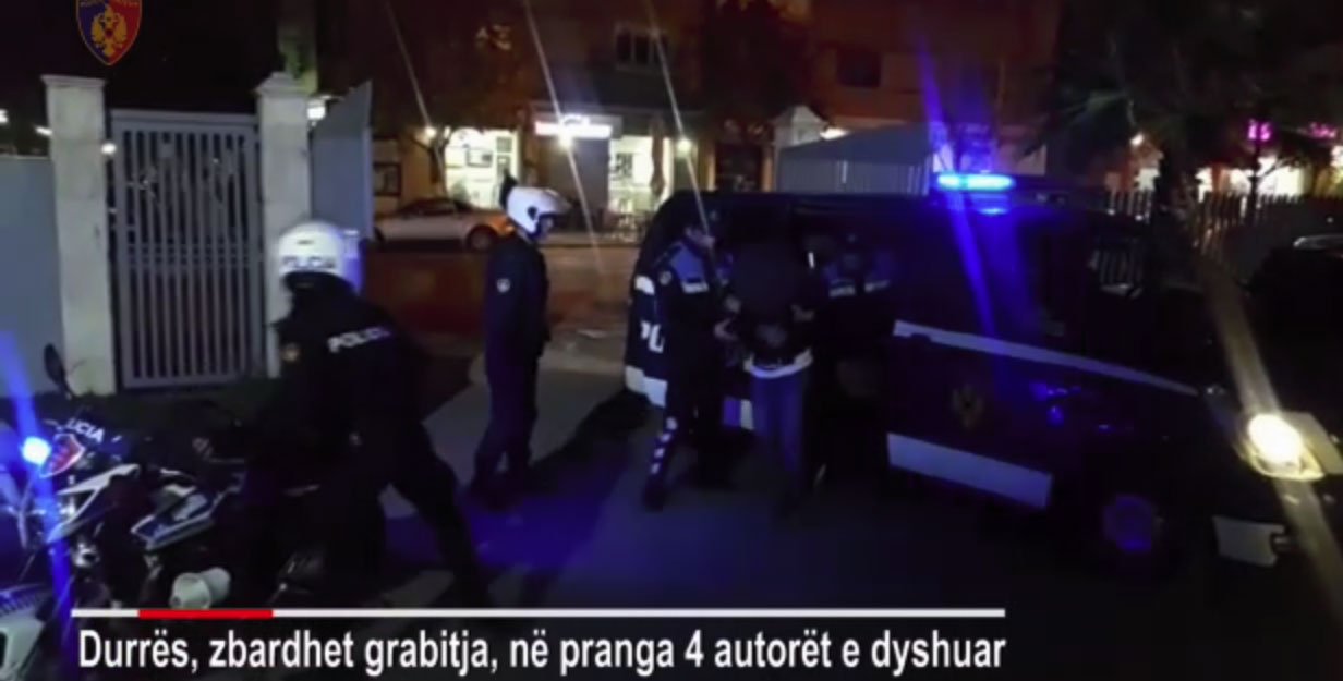 VIDEO/ Policia publikon pamjet e arrestimit të 4 grabitësve që terrorizuan çiftin e moshuar…