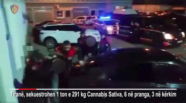 VIDEO & EMRA/ Tiranë, ja ku u gjendën të fshehura 1.2 ton dhe si u prangosën 6 personat