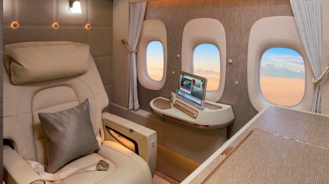 FOTO GALERI/ Me “suitë” në avion për vetëm 7,000 dollarë…