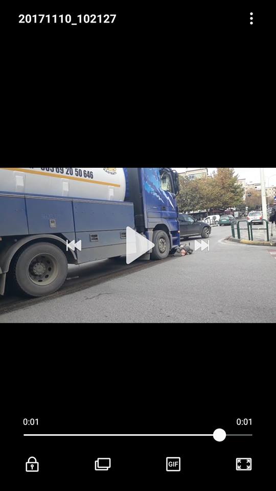 FOTO/ Aksidenti me vdekje tek Brryli, ambulanca vonohet 1 orë