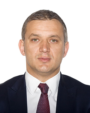 EMRAT/ Ja cilët janë 4 kandidatë që mund të zëvendësojnë kryeprokurorin Adriatik Llalla