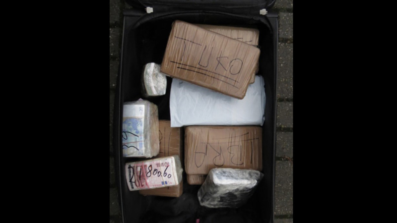 Britani, grupet shqiptare të drogës “partnerë të mirë biznesi”