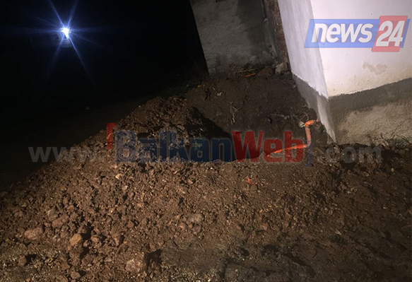 MISTER NË KORCË/Gjenden eshtrat e një personi në themelet e Qendrës Shëndetësore