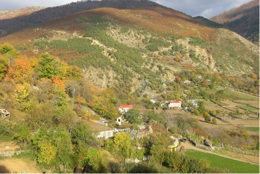 Enigma e vdekjes së gruas në Pukë: E shqeu demi por burri…