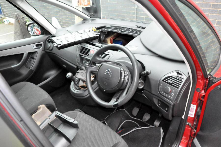 Londër, NCA: Kërcënimi nga Shqipëria është real – Trafikantët shqiptarë u lidhën me kartelet kolumbiane