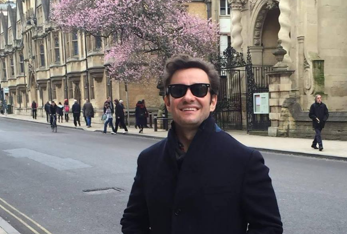 Ky është drejtori i ri i aviacionit publik