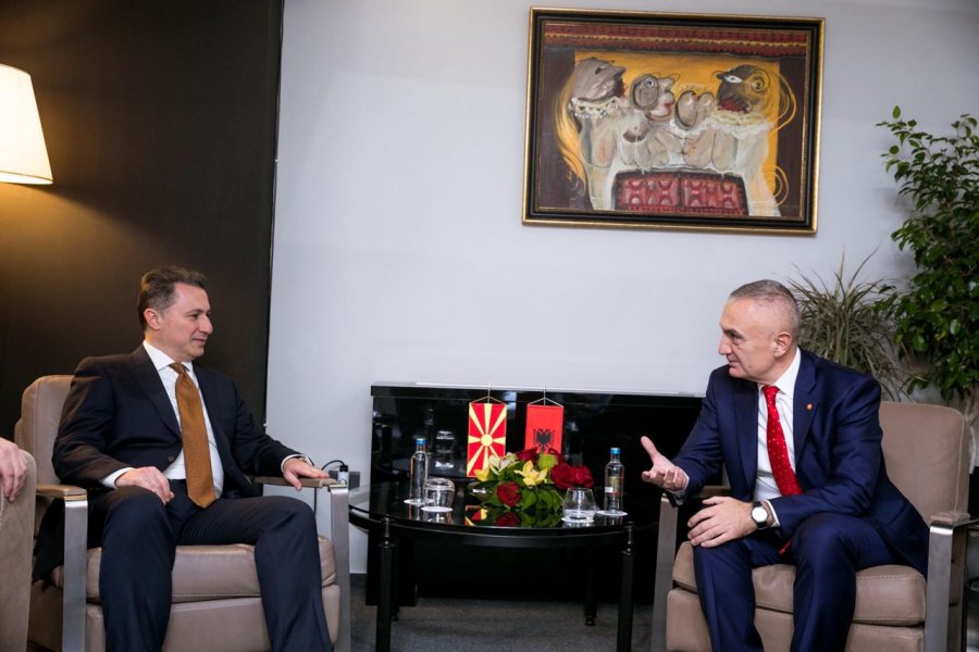 FOTO GALERI/ Presidenti Meta takon Gruevskin dhe krerët e partive shqiptare në Maqedoni