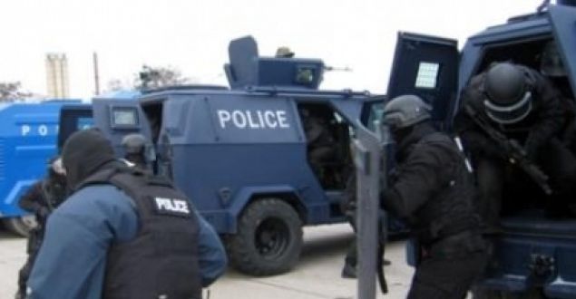 DENONCIMI/ Policë e gardistë pastruan e boshatisën zyrat e Tahirit te Garda, u zhdukën provat