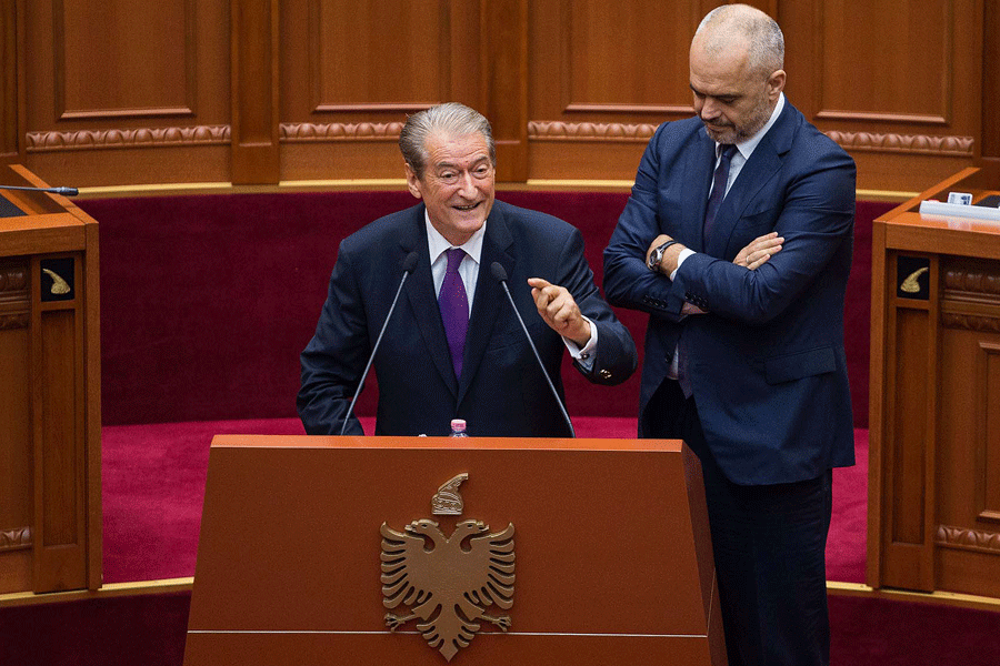 VIDEO/ Takimi i parë Berisha-Rama, ja pjesa e hidhur e historisë që fshehu kryeministri…